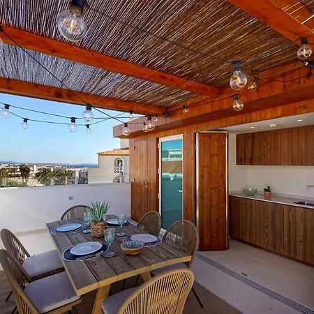 Telhado Luxury Rooftop Retreat With 2 Pools Casa vacanze Albufeira
